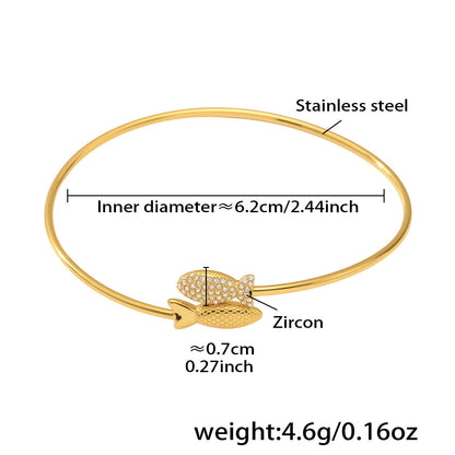 Ocean Motif Zircon Open Bangle — dimensions and size reference 07