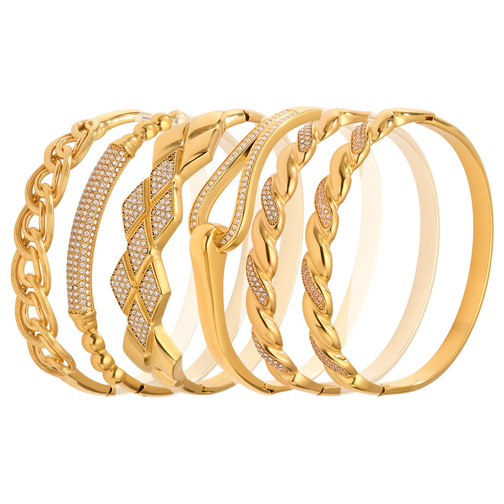 Horseshoe Zircon Hinged Bangles — design overview 05
