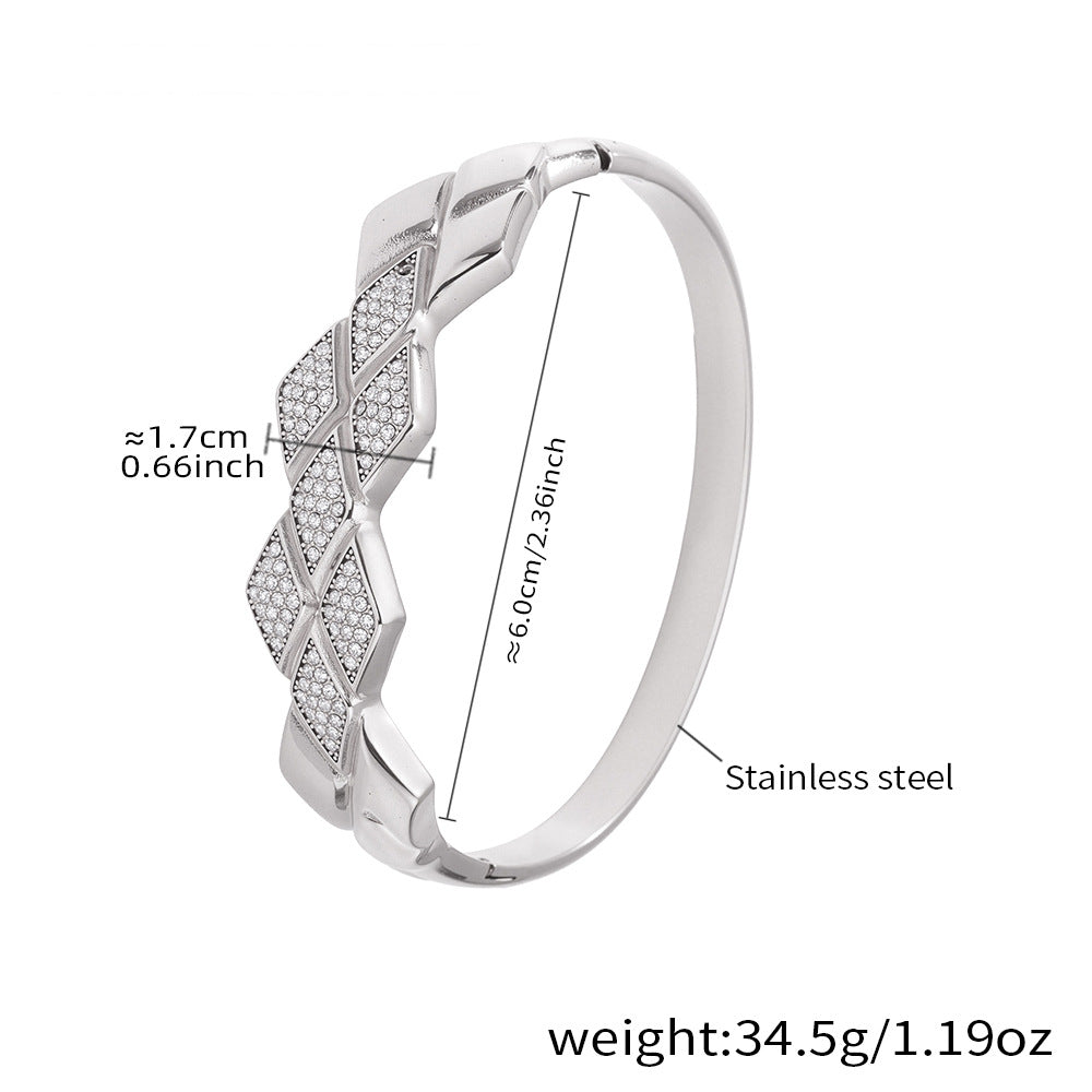 Horseshoe Zircon Hinged Bangles — dimensions and size reference 16