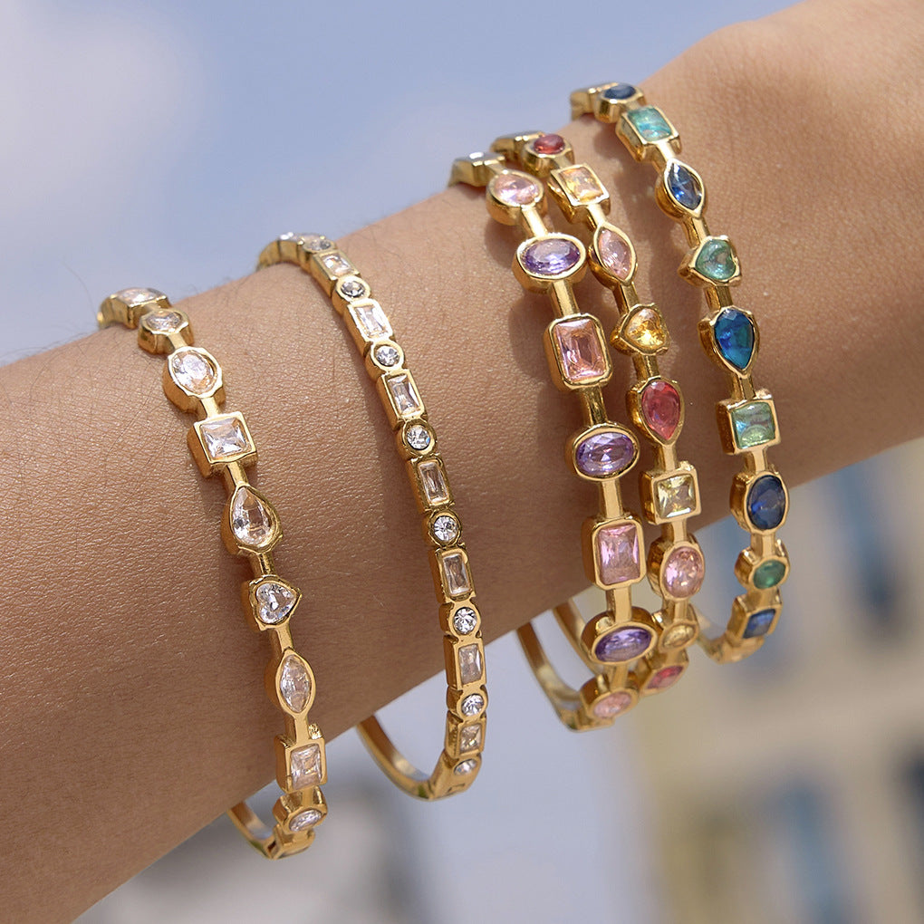 Minimalist Bangle — styled view 03